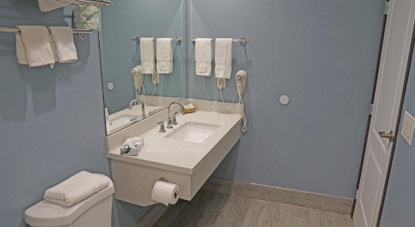 Surf City Inn image 42